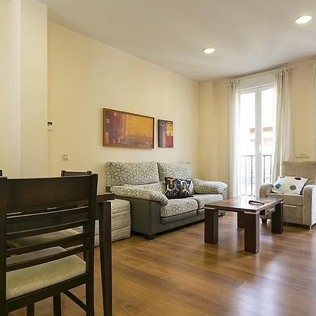 Apartments Center Madrid Pokoj fotografie