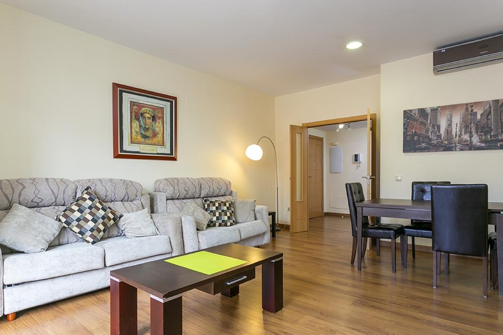 Apartments Center Madrid Pokoj fotografie