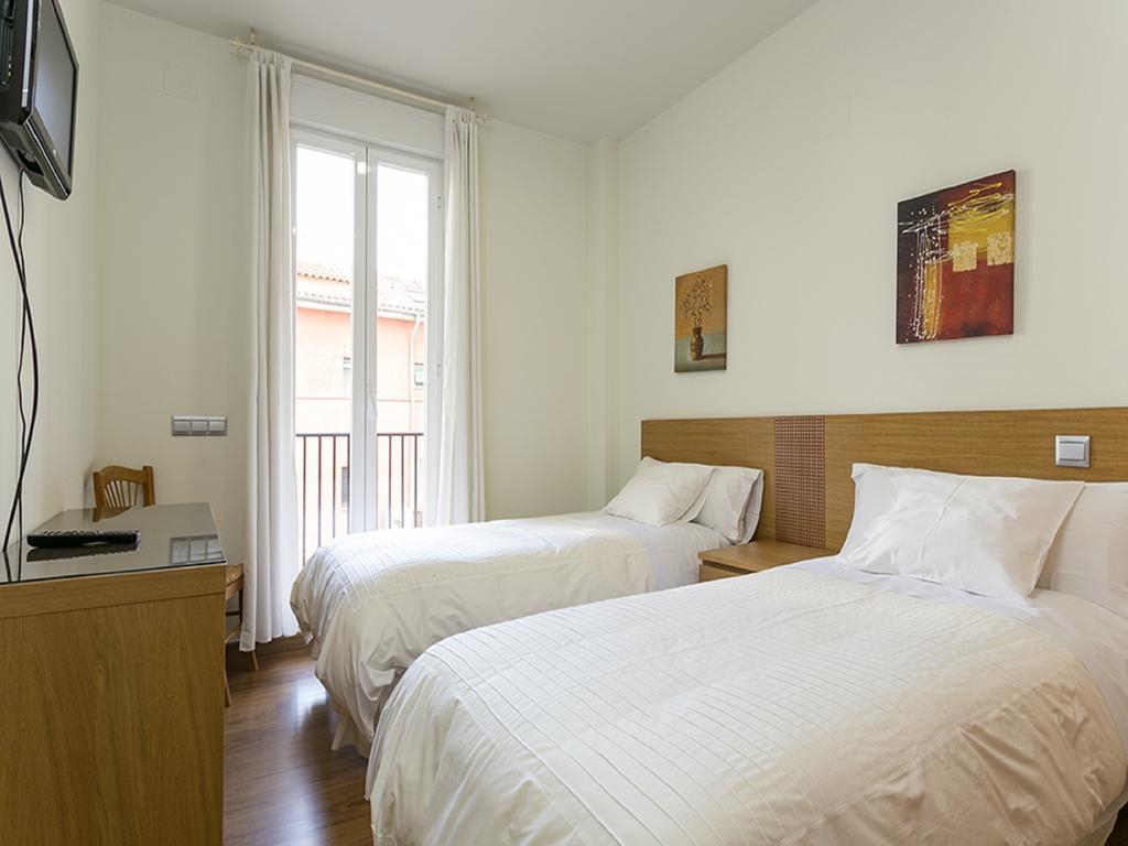 Apartments Center Madrid Pokoj fotografie