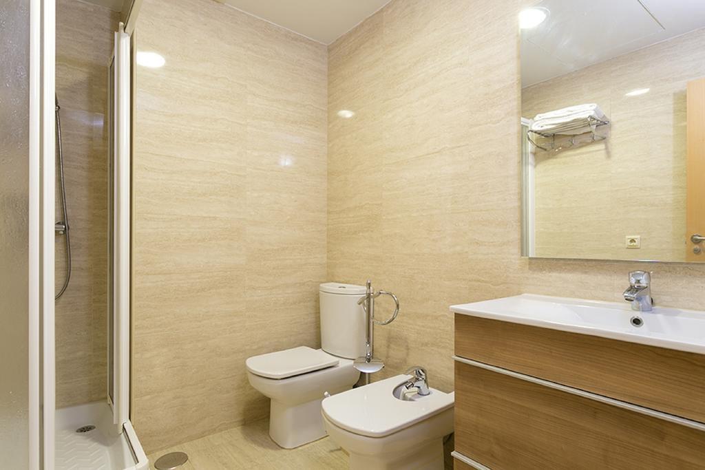 Apartments Center Madrid Pokoj fotografie